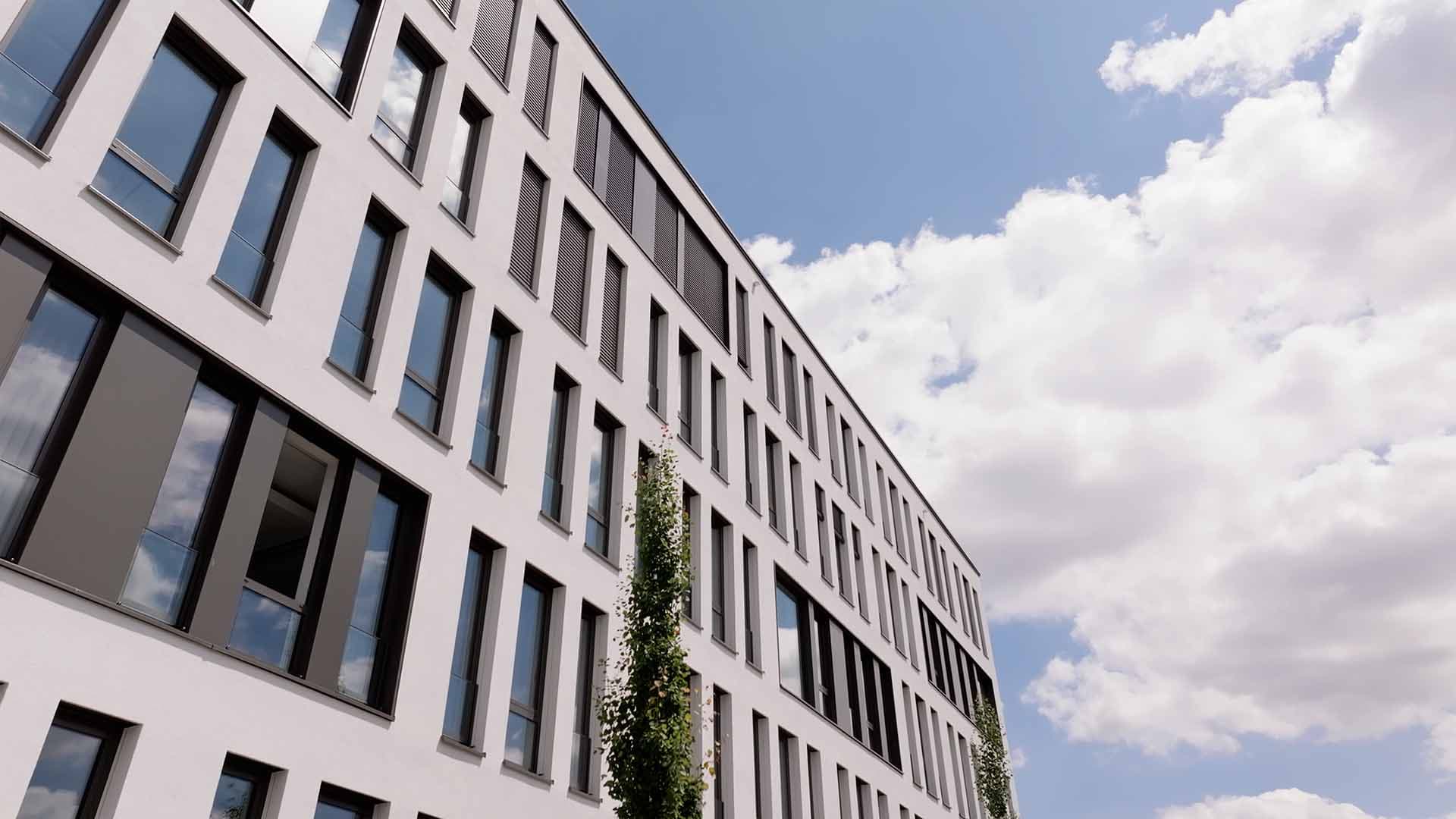Die Hausfassade des Dolby Office Nürnberg